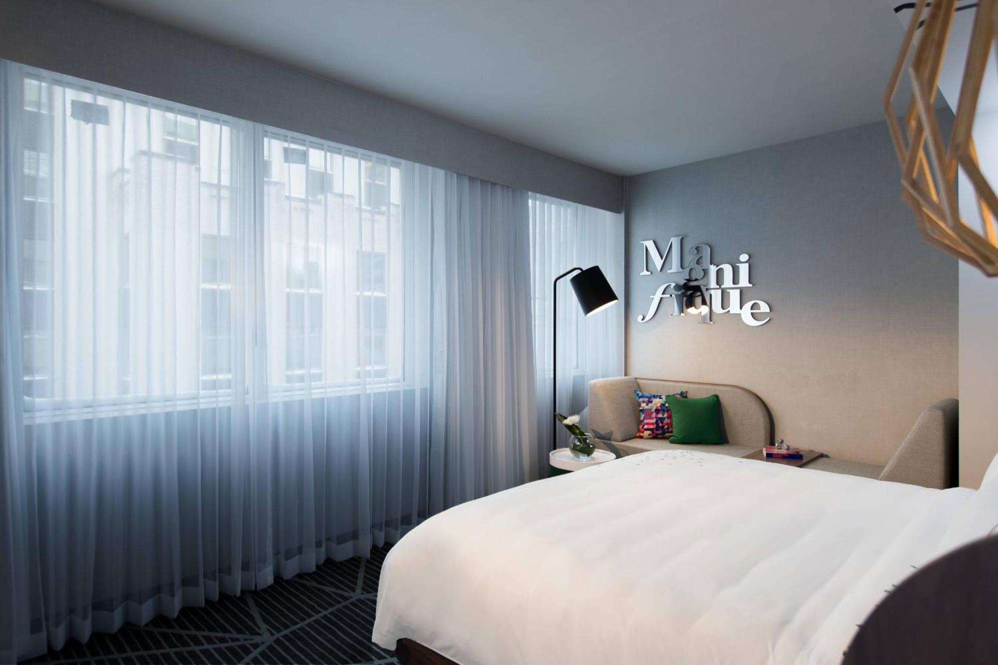 Renaissance Montreal Downtown Hotel Εξωτερικό φωτογραφία