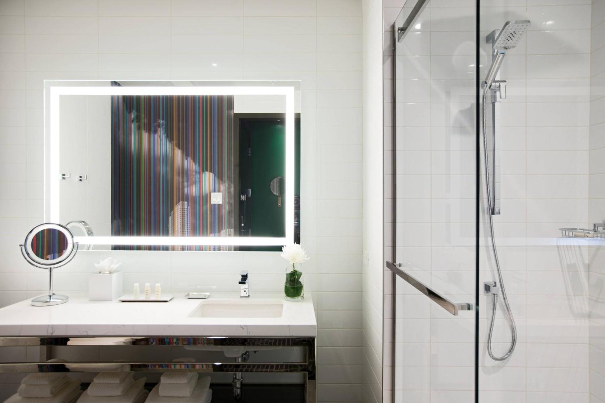 Renaissance Montreal Downtown Hotel Εξωτερικό φωτογραφία